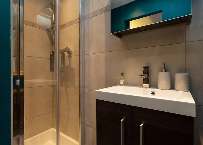 Beautiful Cosy, Modern In Centre Appartement